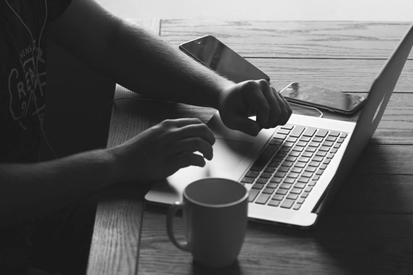 Gestion d'incidents 24/7 pour Startups et Editeurs